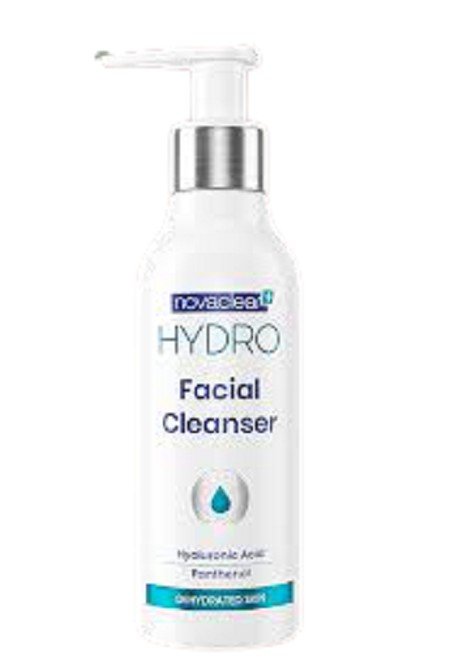 نوفاكلير هايدرو منظف للوجه 150 مل .